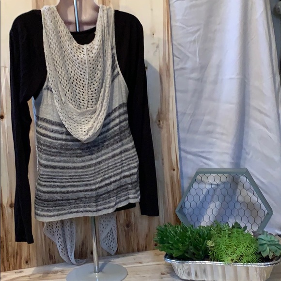 Open front vest - Picture 2 of 3